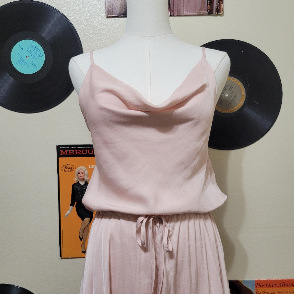 Hello Molly | Bayshore Midi Dress - Picture 3 of 11